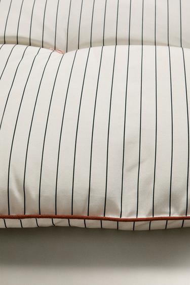 SURMATELAS CHAISE LONGUE D’EXTÉRIEUR RAYURES - Écru de Zara - Image 4