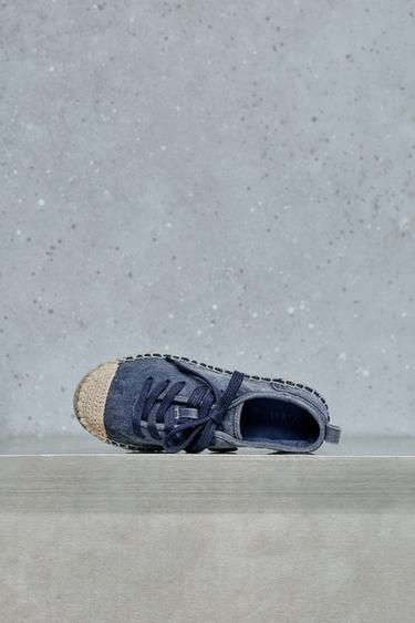 BAMBA DENIM - Azul Marino de Zara