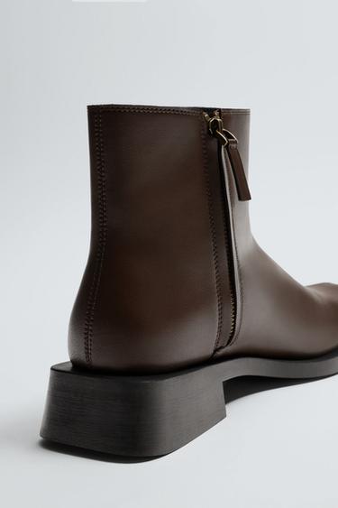 TOPSTITCHED BOOTS - Brown by Zara - Image 5