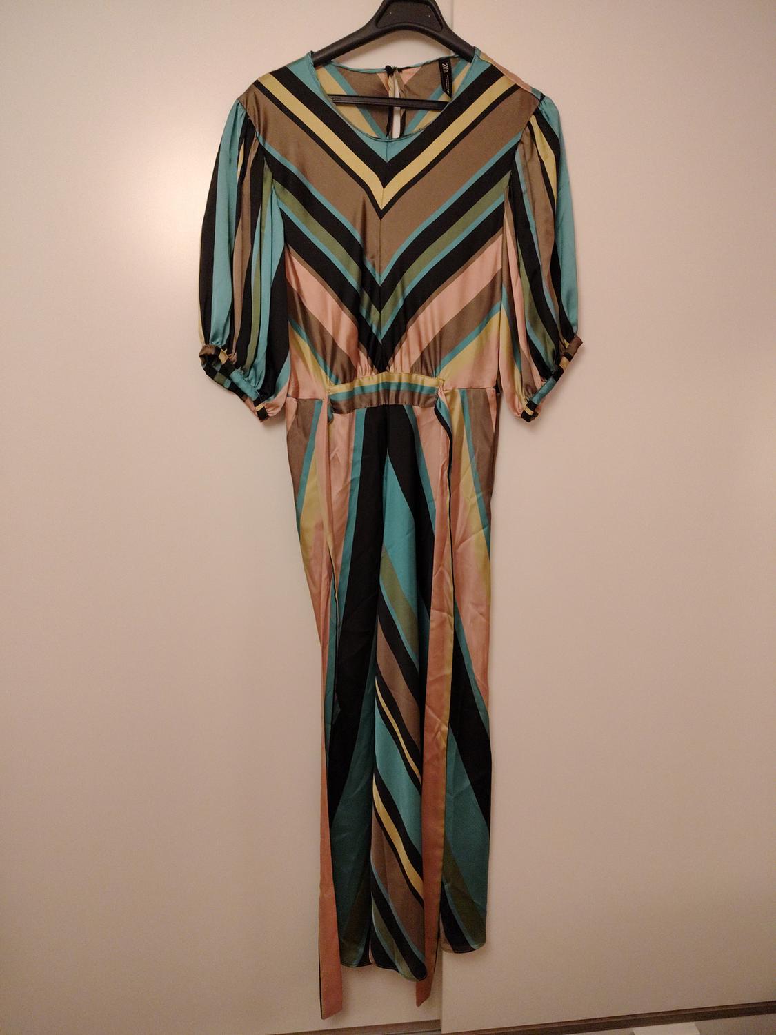 MULTICOLOURED STRIPED DRESS