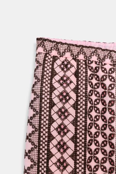 PANTALON LARGE À BRODERIES PERFORÉES - Rose de Zara - Image 7