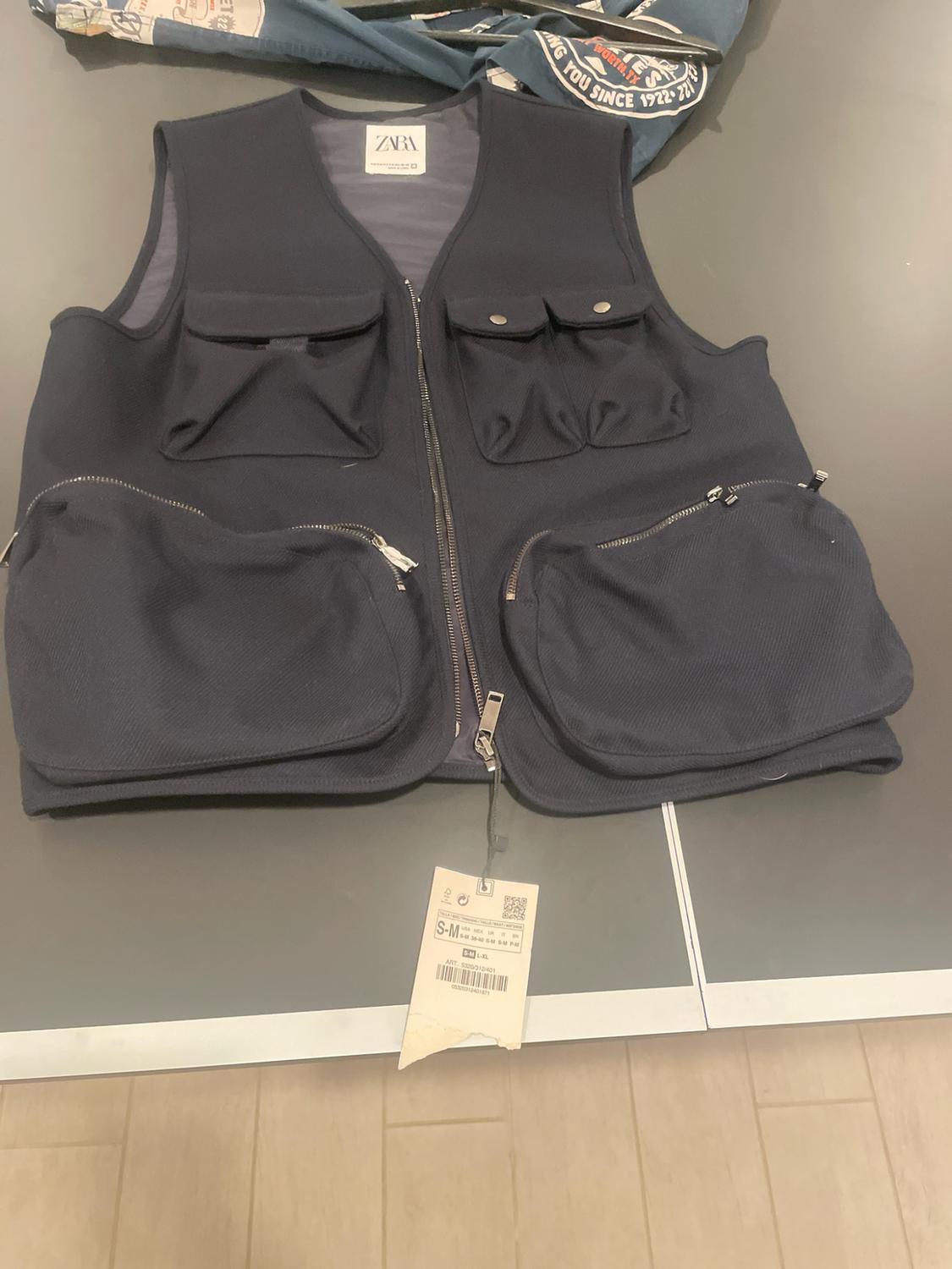 UTILITY VEST - Image 3