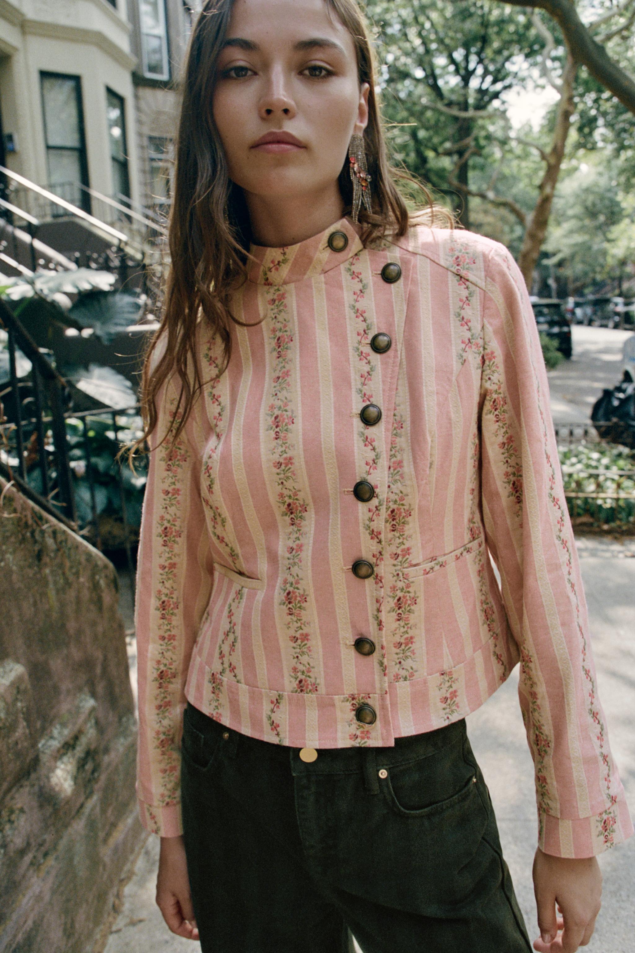STRIPED FLORAL JACQUARD JACKET