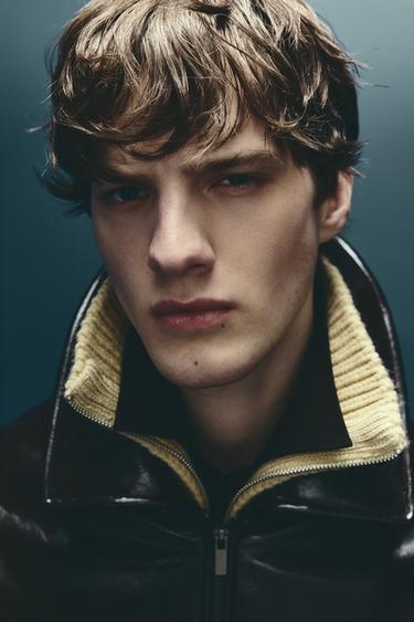 ÖLTÖZET – Kékesszürke a ZARA-tól