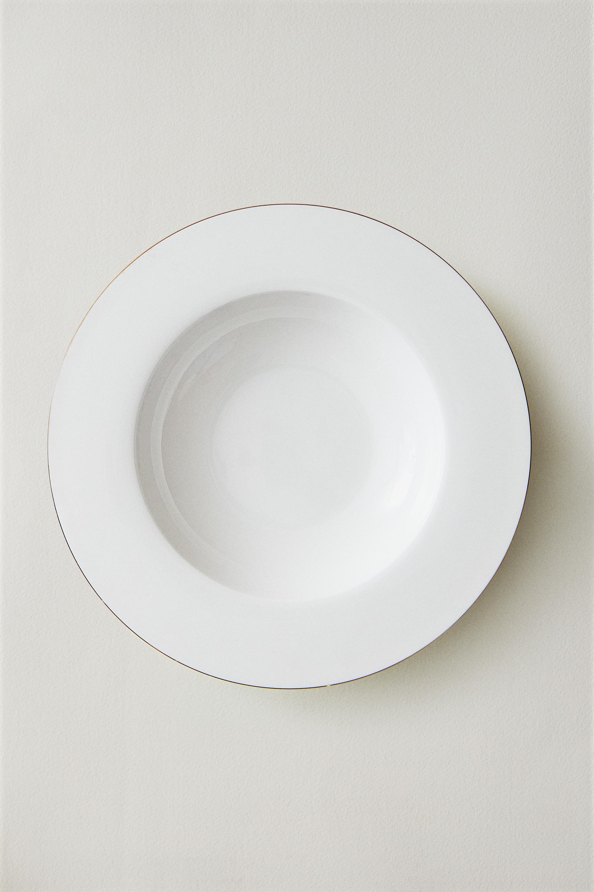 ASSIETTE CREUSE PORCELAINE BONE CHINA BORD
