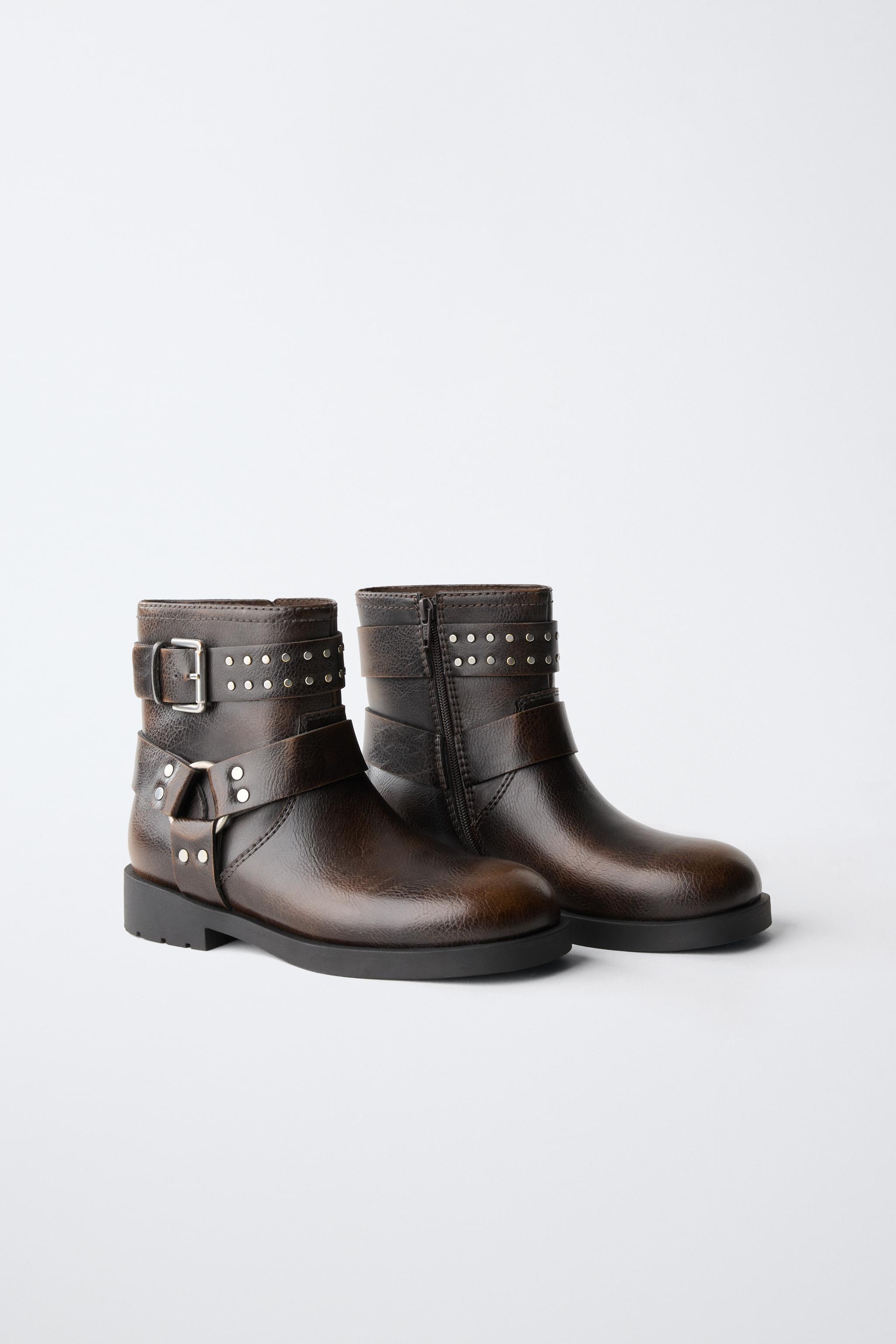 スタッズ＆バックル付きショートブーツ - ブラウン | ZARA Japan / 日本