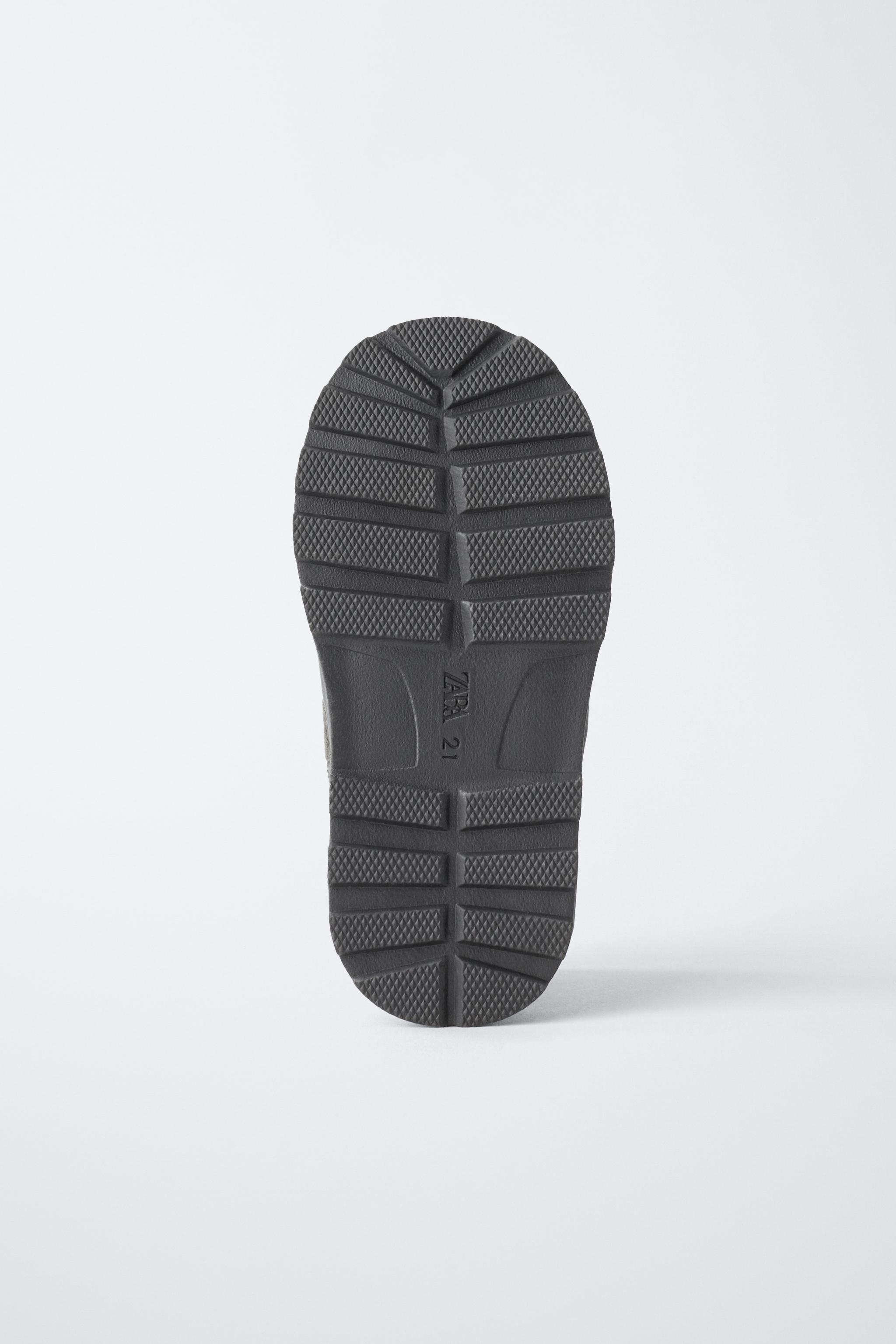 LEATHER BAREFOOT BOOTS