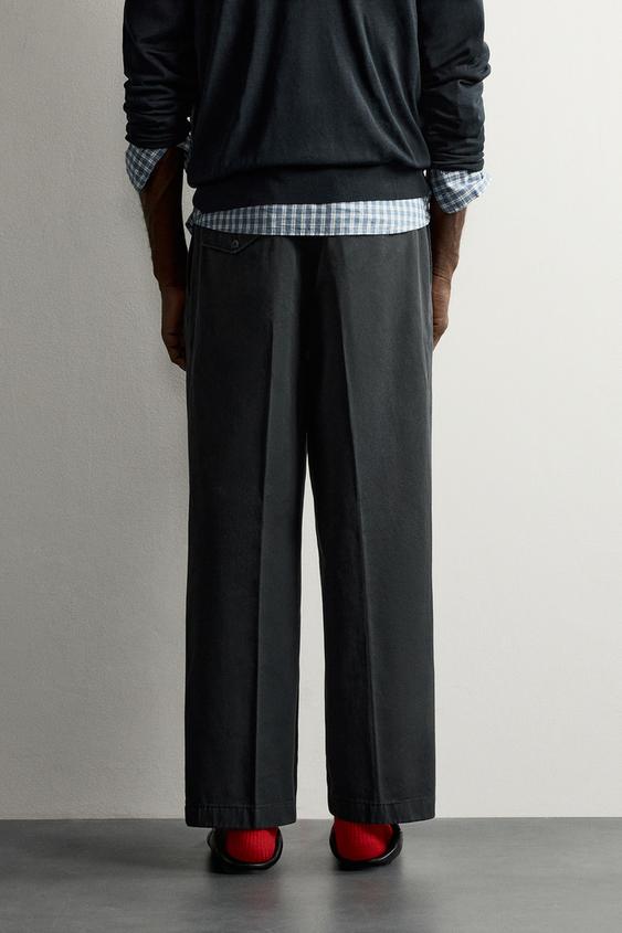 PANTALON CHINO À PLIS AARON LEVINE X ZARA - Noir de Zara - Image 2