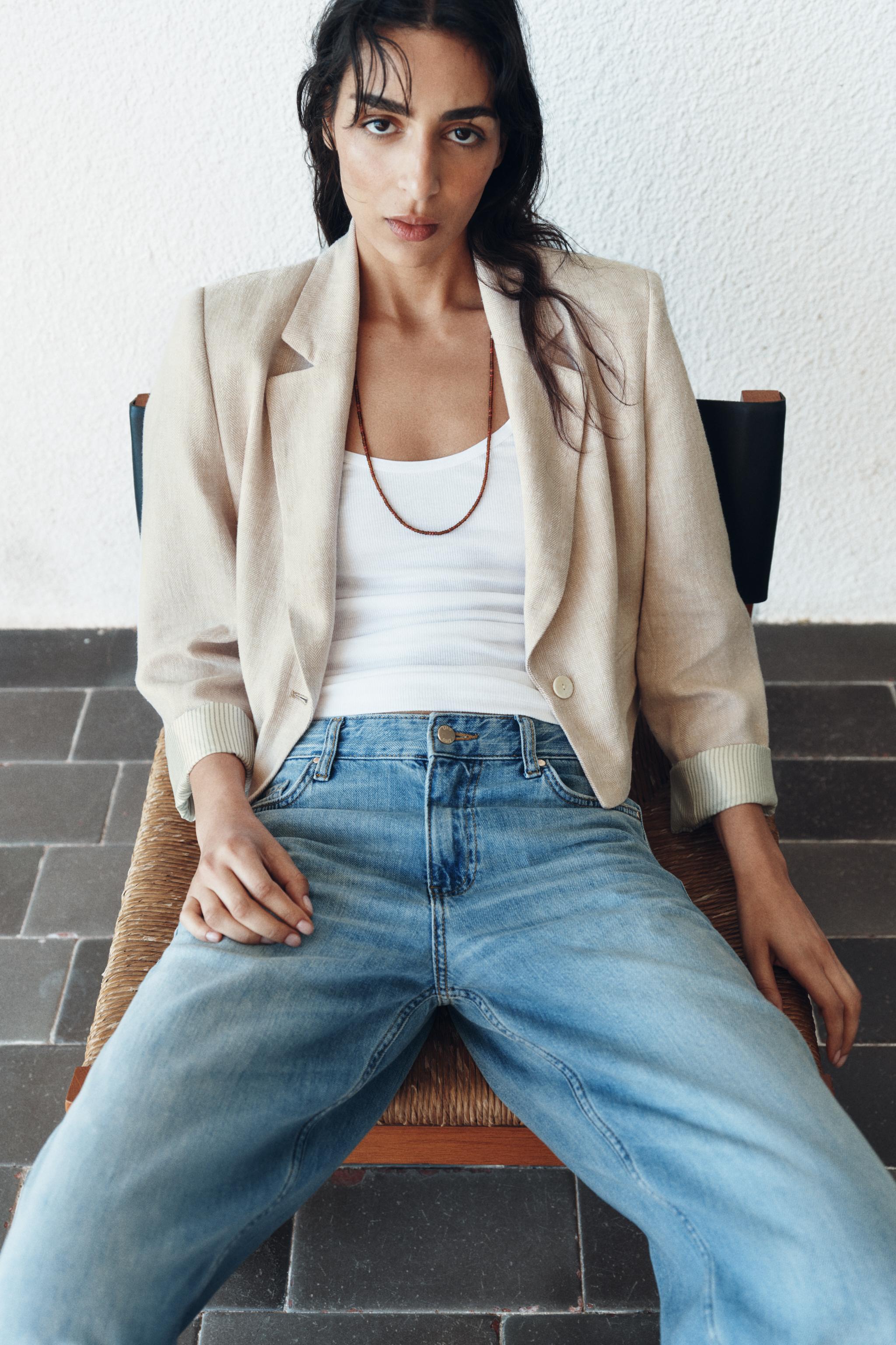 SHORT LINEN BLEND BLAZER WITH SHOULDER PADS