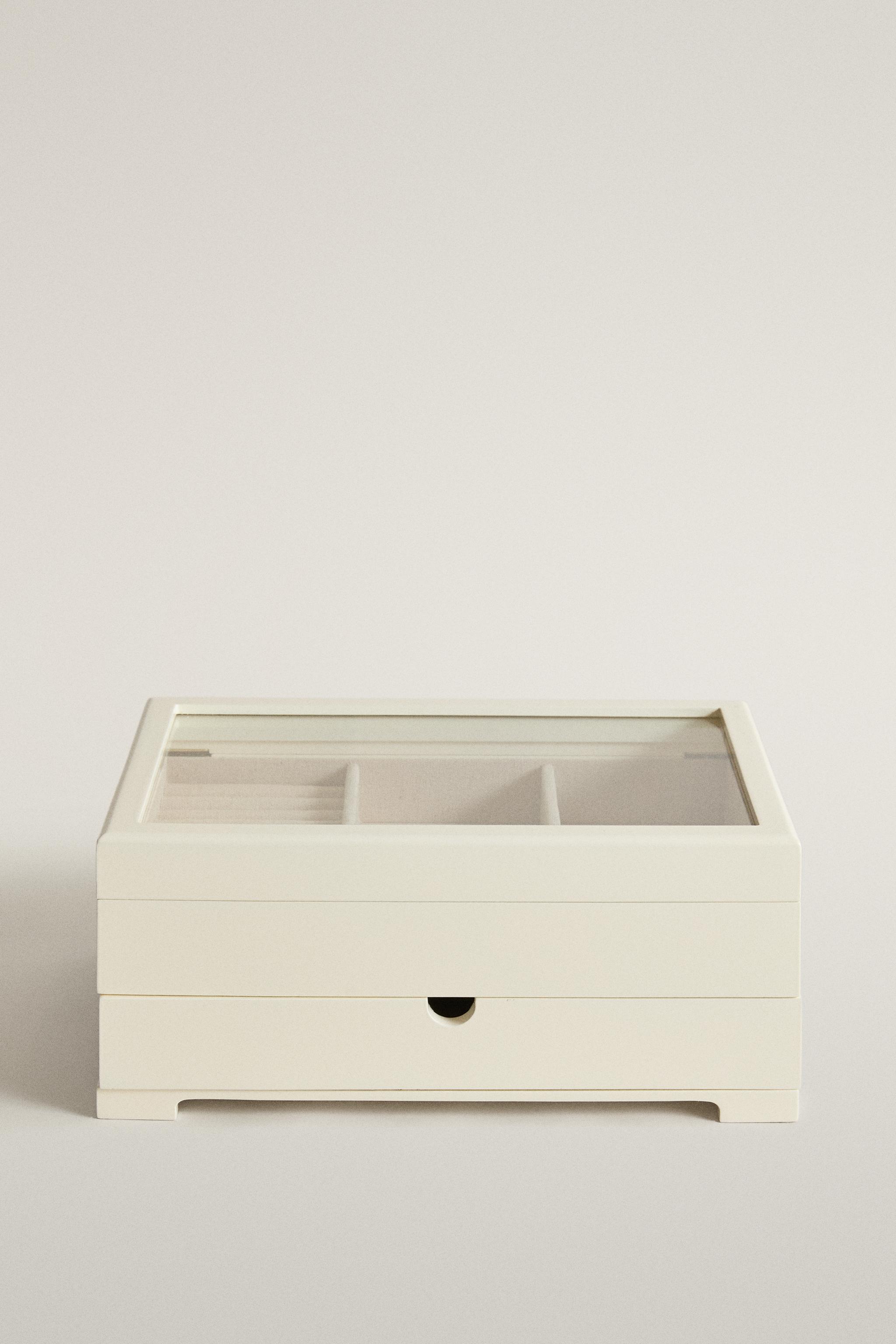 SMALL LACQUERED JEWELRY BOX WITH A DRAWER AND LID - White | ZARA