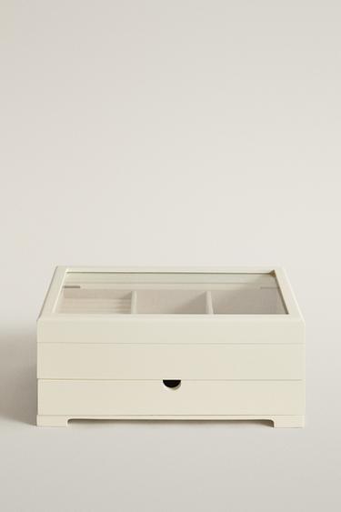 SMALL LACQUERED JEWELRY BOX WITH A DRAWER AND LID — White 1