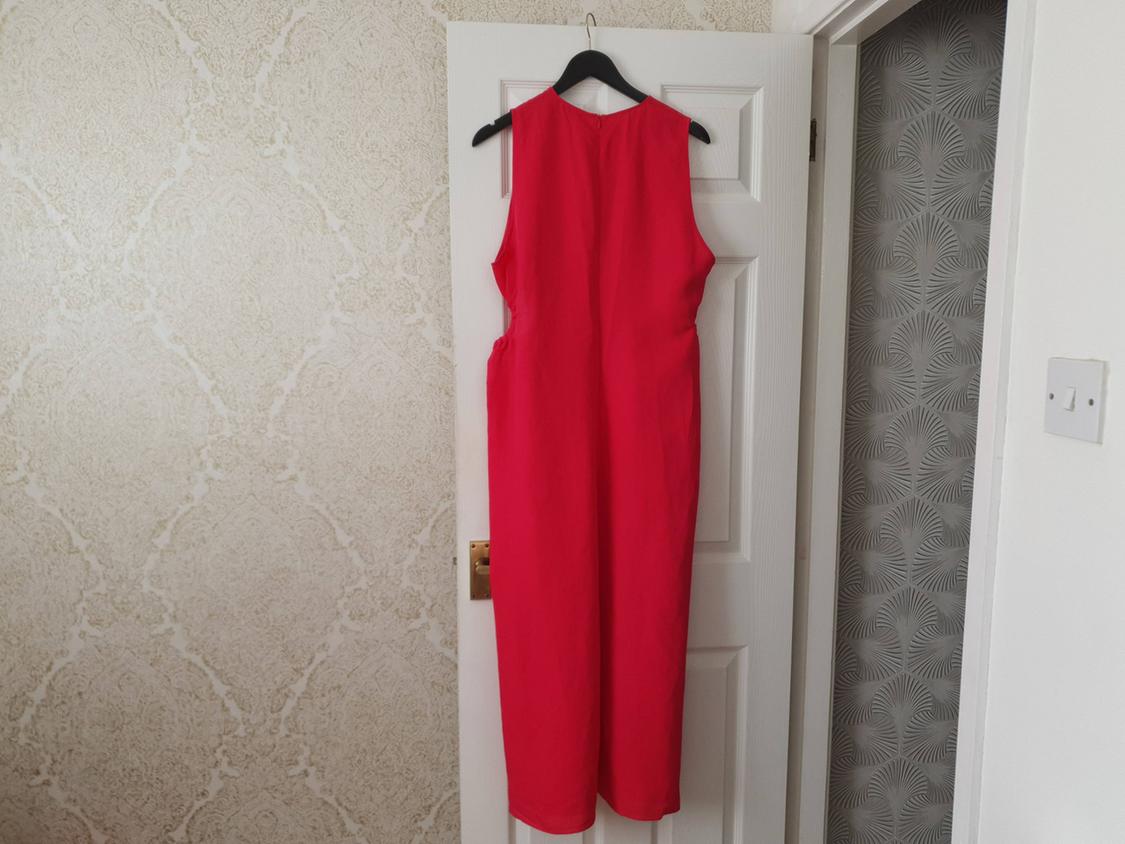 MIDI DRESS WITH CUT-OUT DETAIL - Image 2