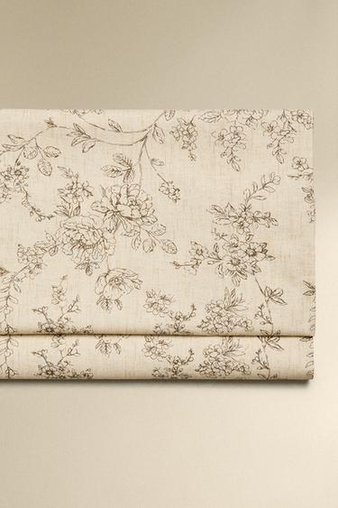 DRAP DE DESSUS IMPRIMÉ FLEURI - Beige de Zara