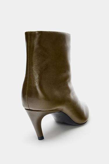 BOTTINES EN CUIR À TALONS INCURVÉS - Vert de Zara - Image 6