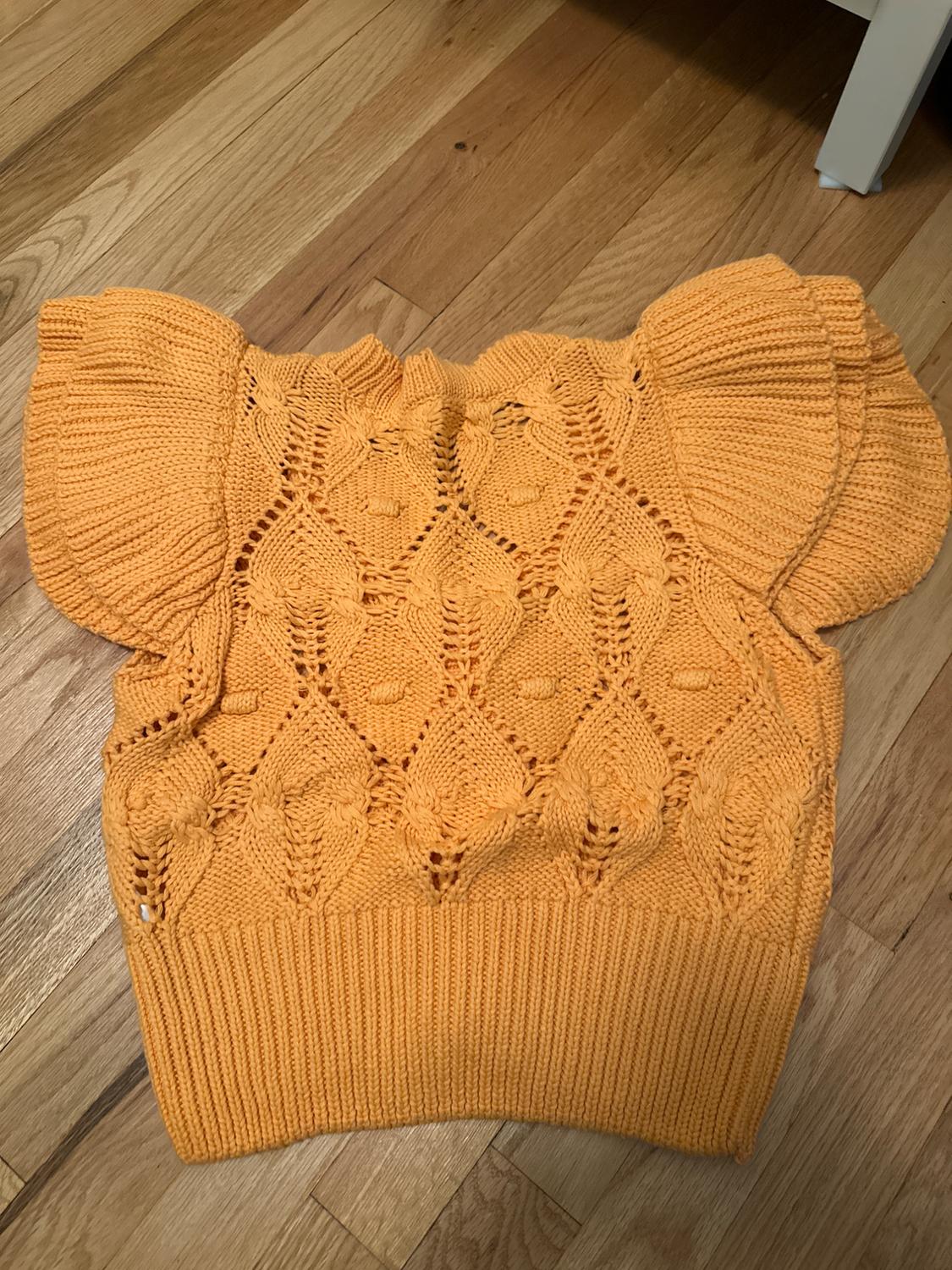 RUFFLED KNIT VEST - Image 3