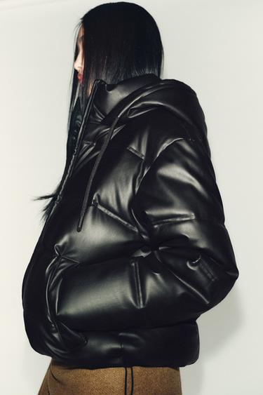 ANORAK ACOLCHADO EFECTO PIEL WATER REPELLENT WINDPROOF - Negro de Zara
