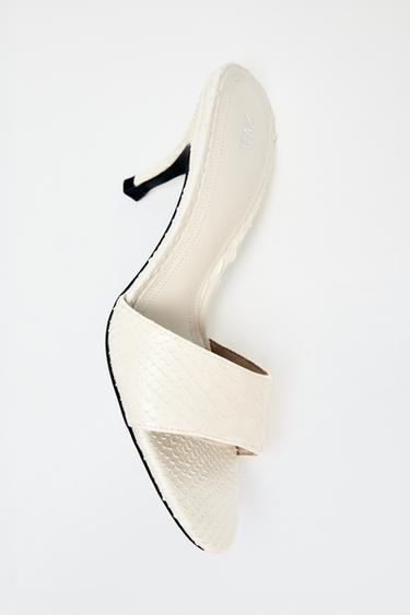PRINTED HEELED SANDALS - white by Zara
