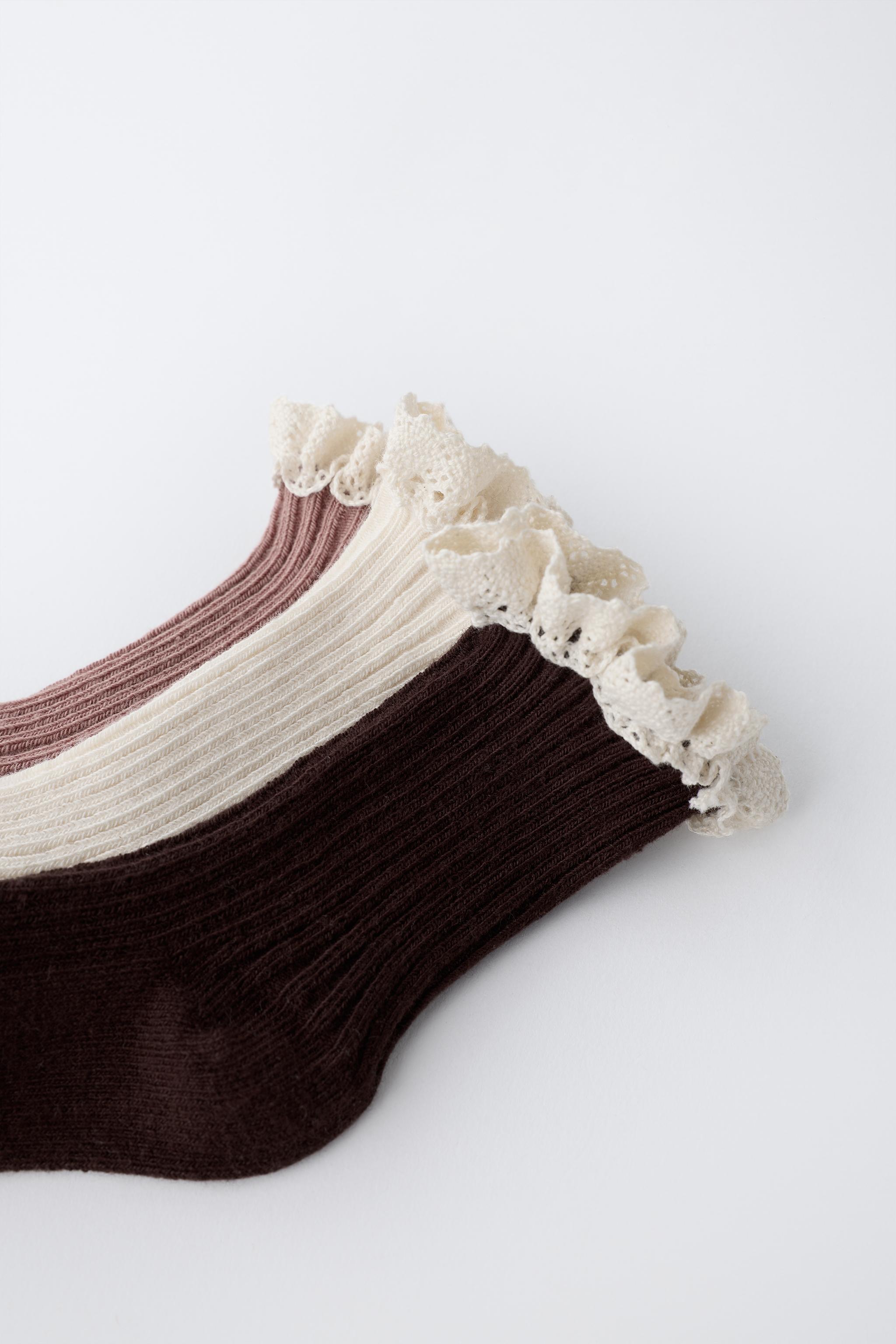 3-PACK OF LACE LONG SOCKS — Pink