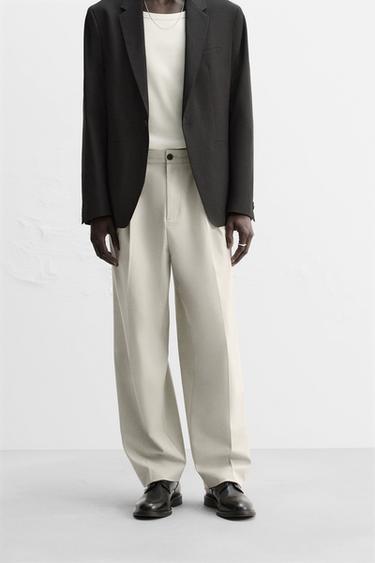 PANTALÓN WIDE FIT PLIEGUES - Arena de Zara
