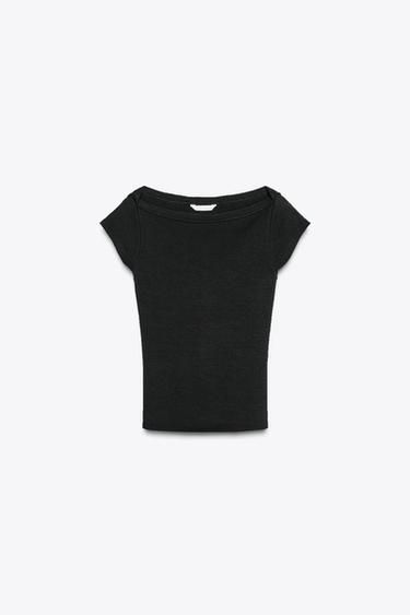Zaras T-SHIRT MED BÅTRINGNING - Svart