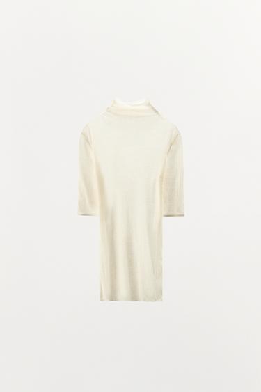 توب بياقة مرفوعة - خَام الخاص بـ Zara