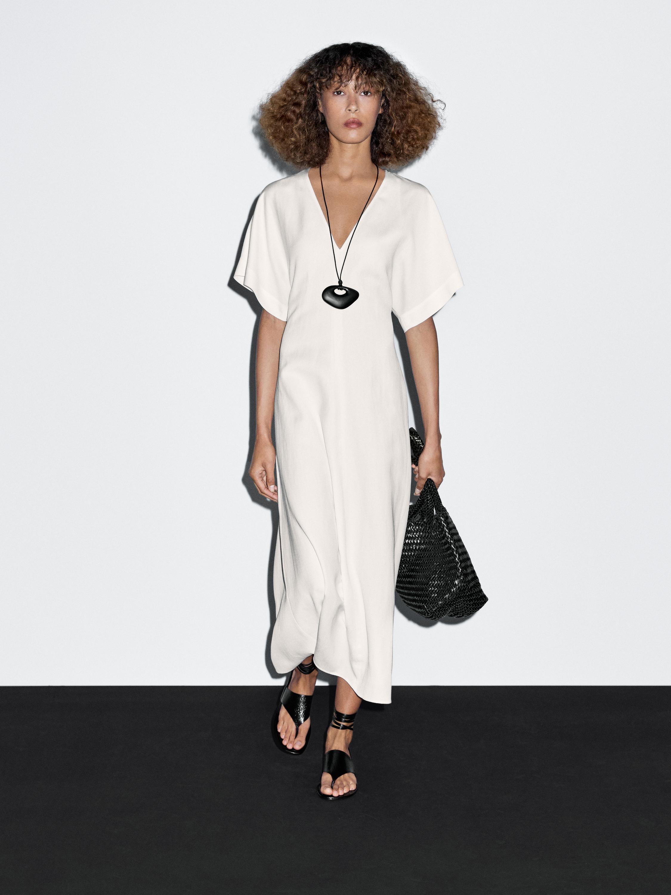 Robe midi ample décolleté en V