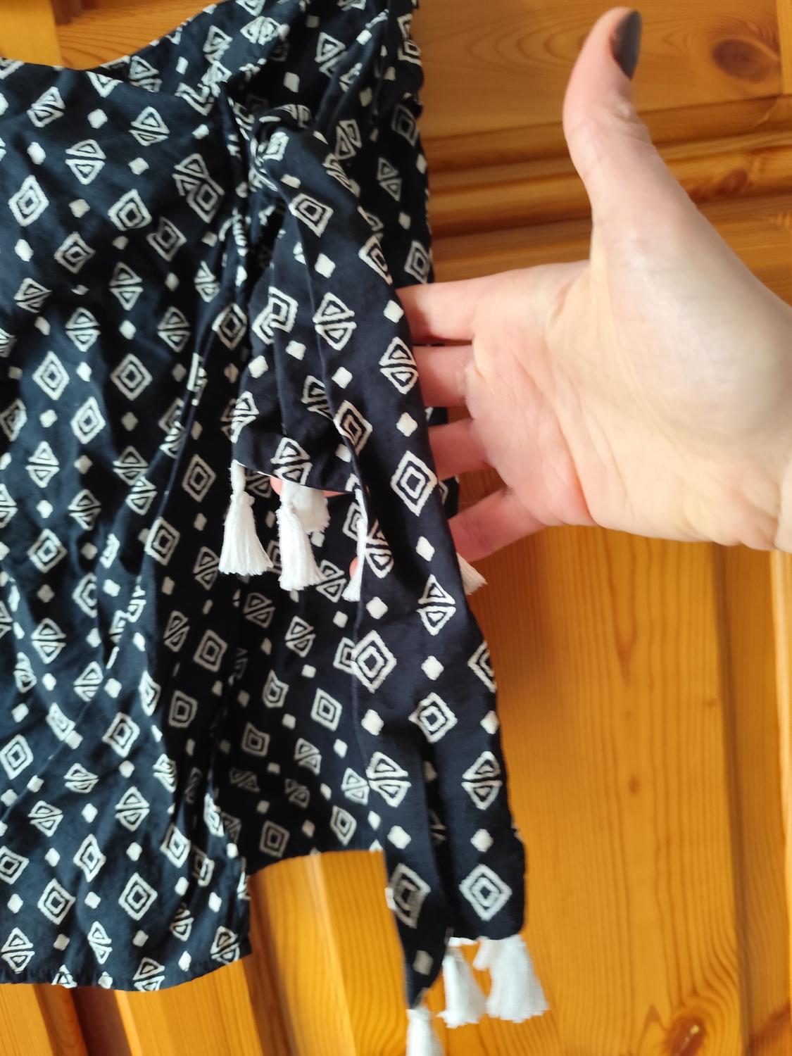PRINTED SKORT WITH TASSELS - Image 3