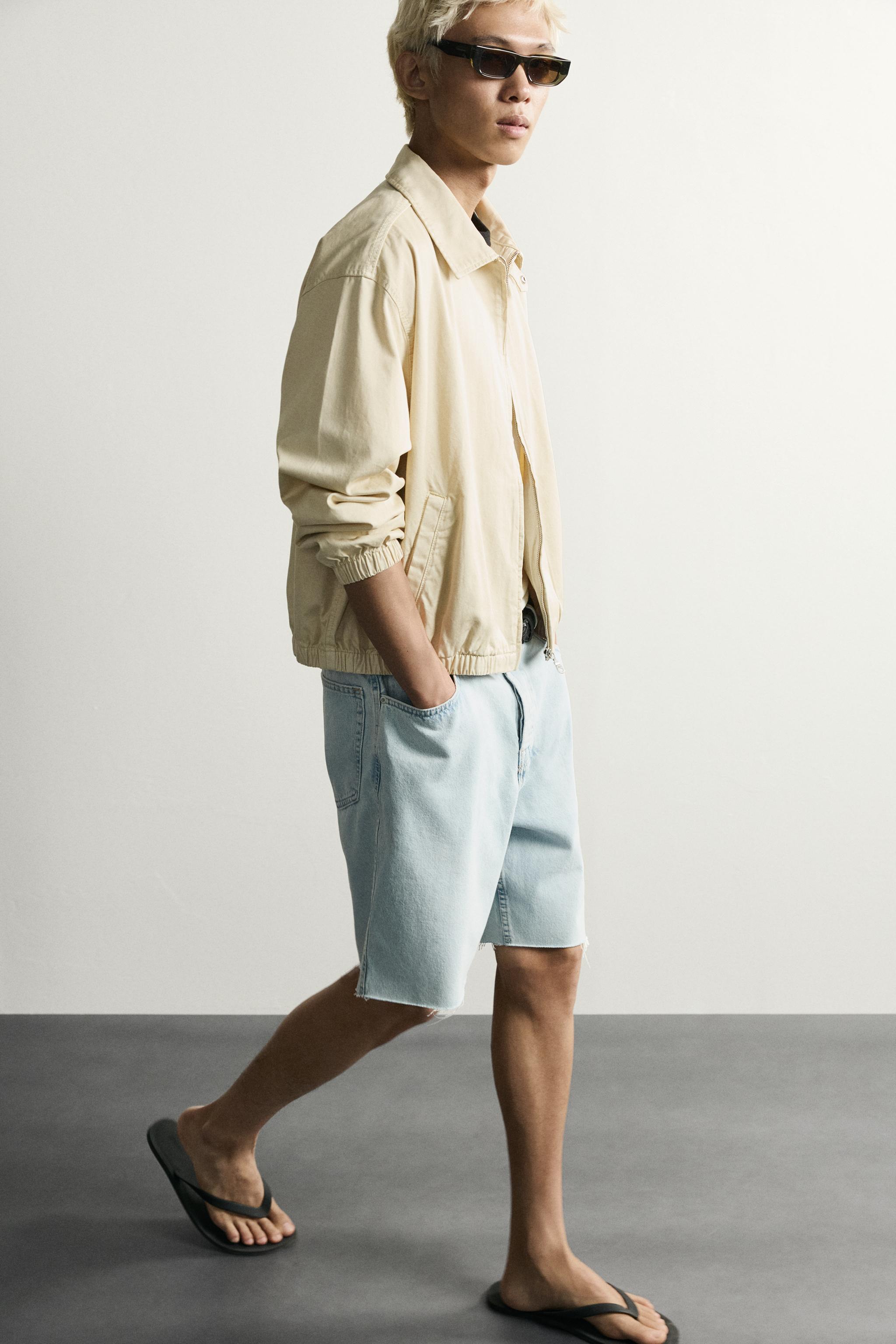 BERMUDA EN JEAN STRAIGHT FIT