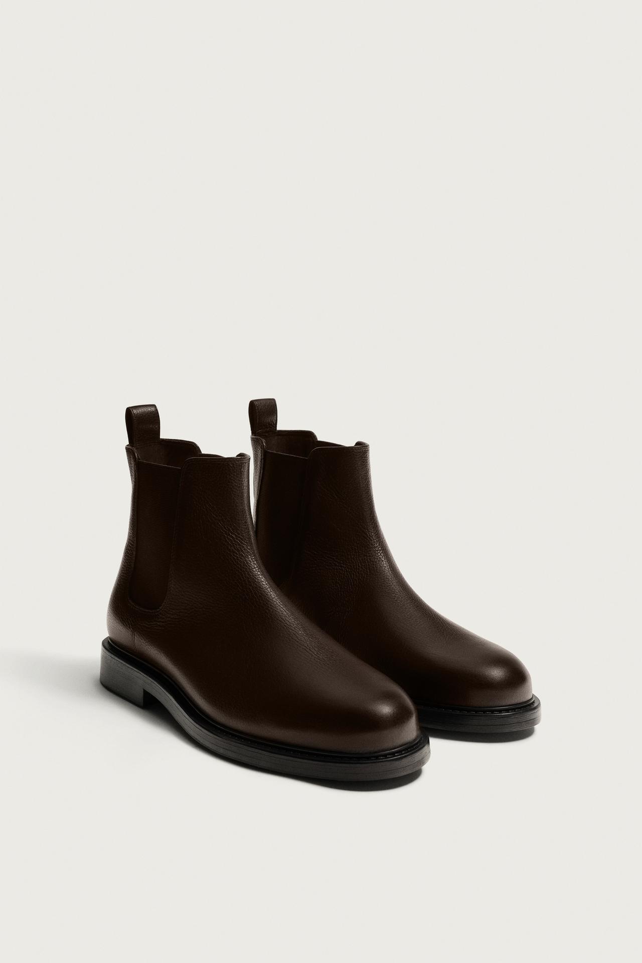 LEATHER CHELSEA BOOTS — Brown
