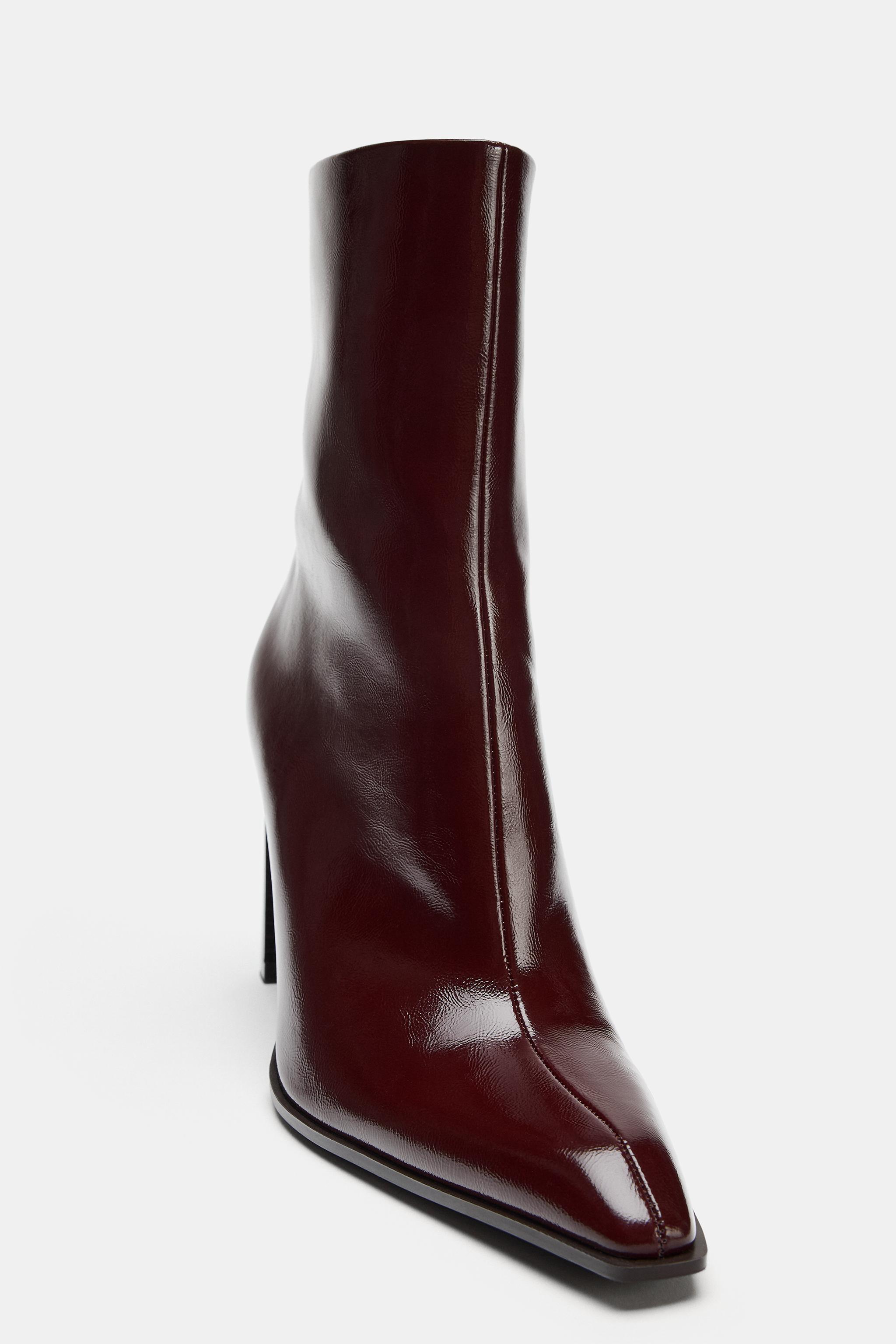 BOTTINES À TALONS EFFET VERNIS