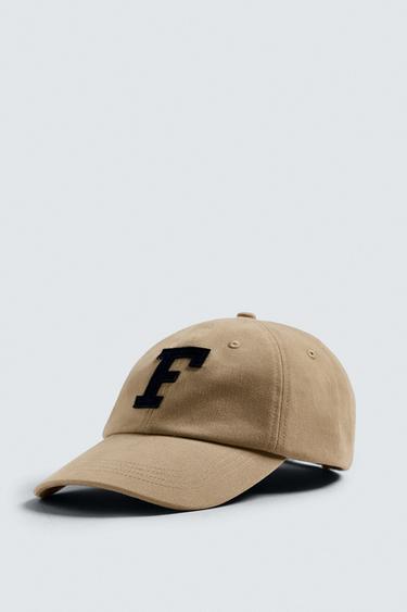 GORRA PARCHE LETRA - Beige de Zara