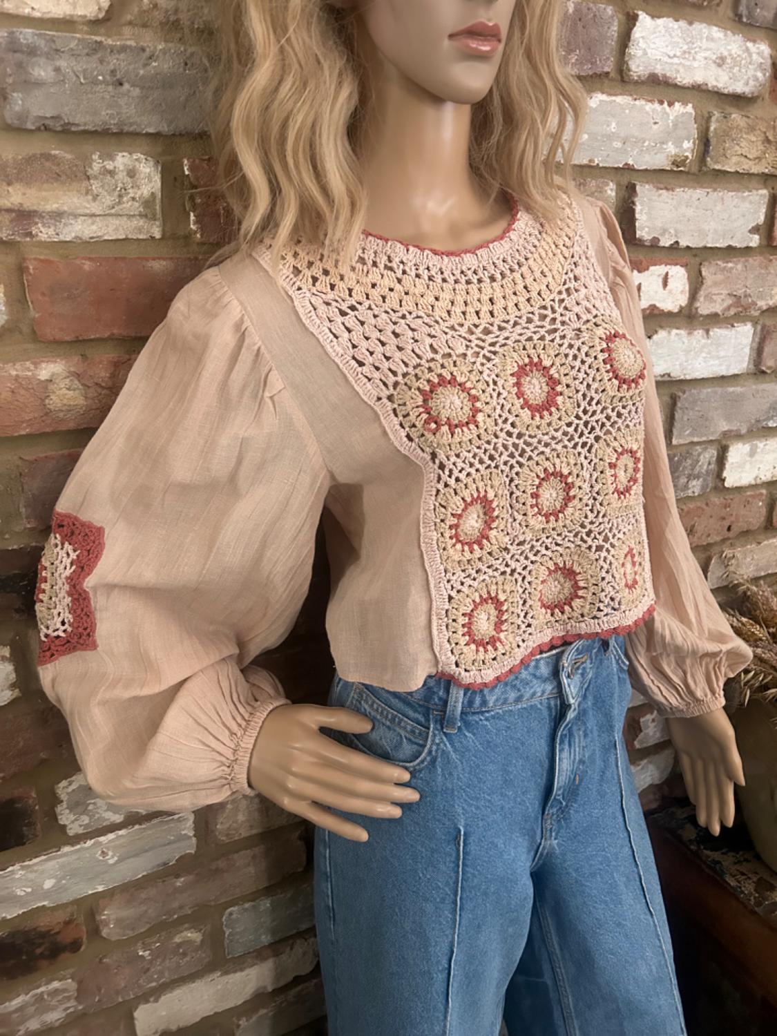 LINEN BLEND CROCHET TOP - Image 2