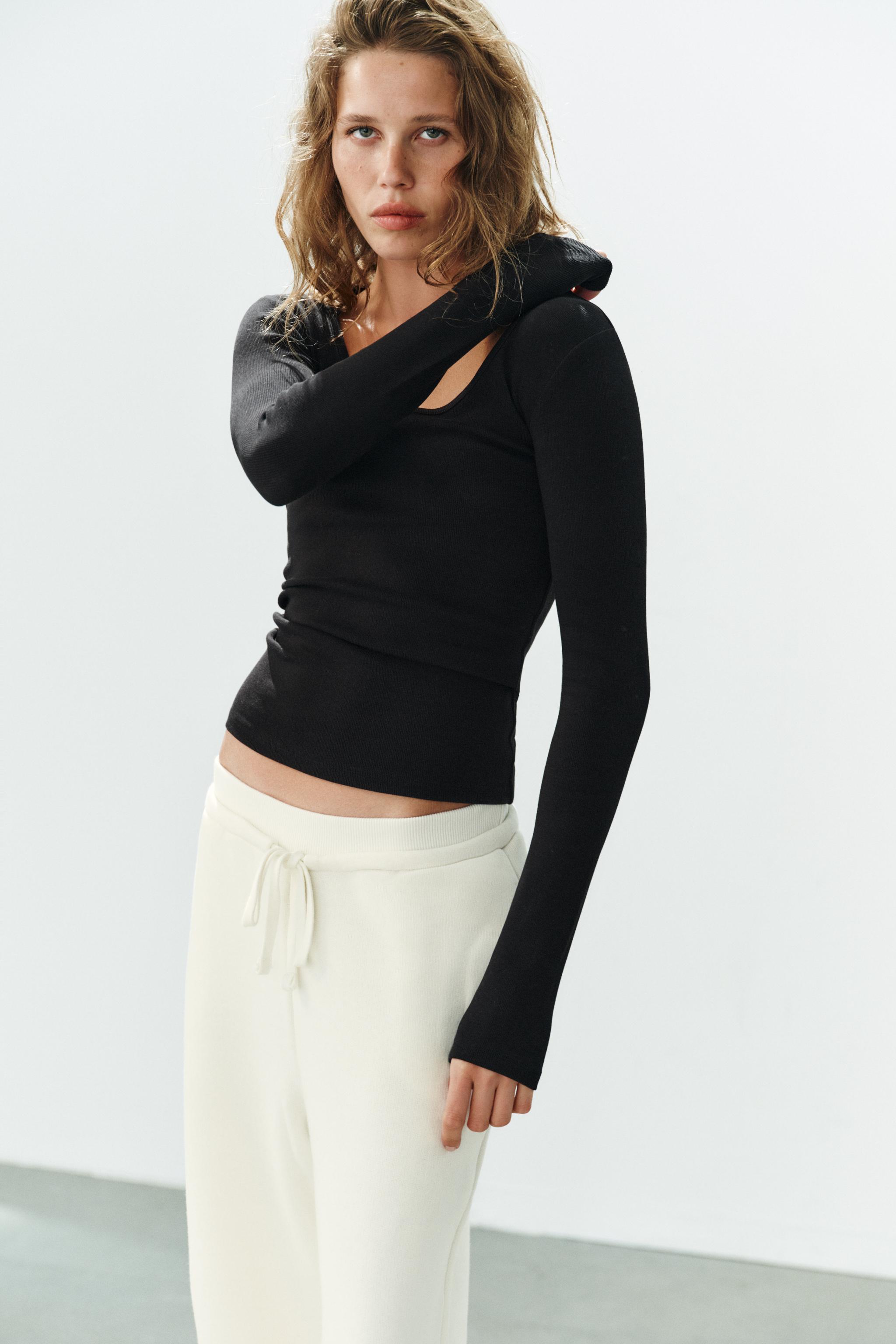 RIBBED SCOOP NECK T-SHIRT