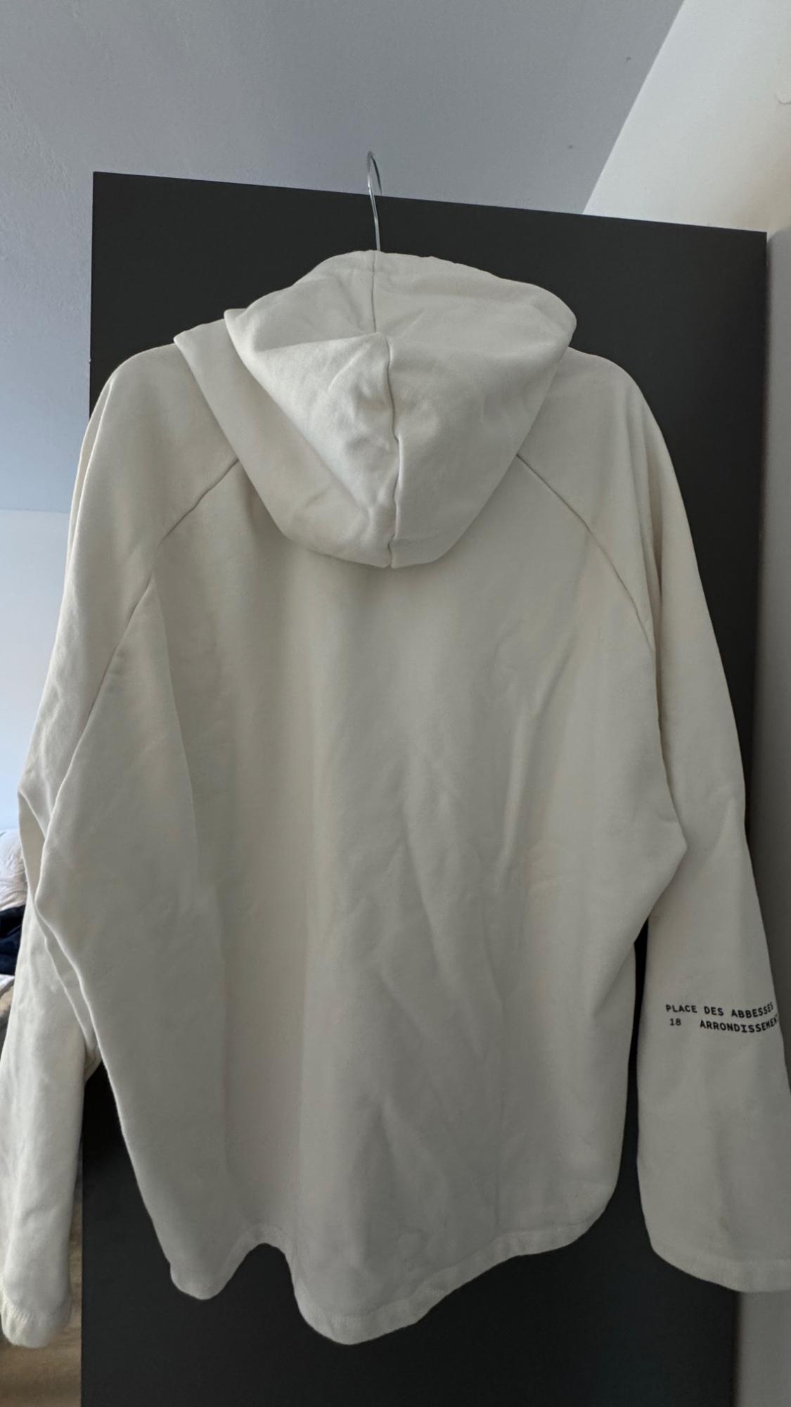EMBROIDERED HOODIE - Image 2