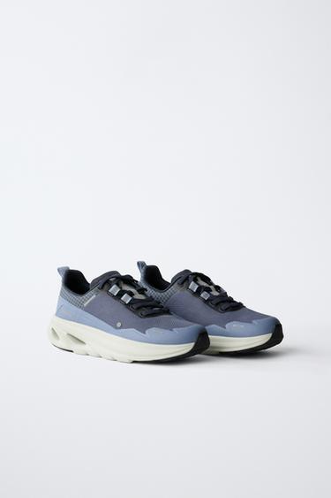 TRAINERS WITH SOLE DETAIL - Blue by Zara