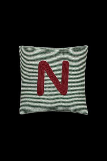 Zara CHILDREN'S EMBROIDERED LETTER N THROW PILLOW - Green