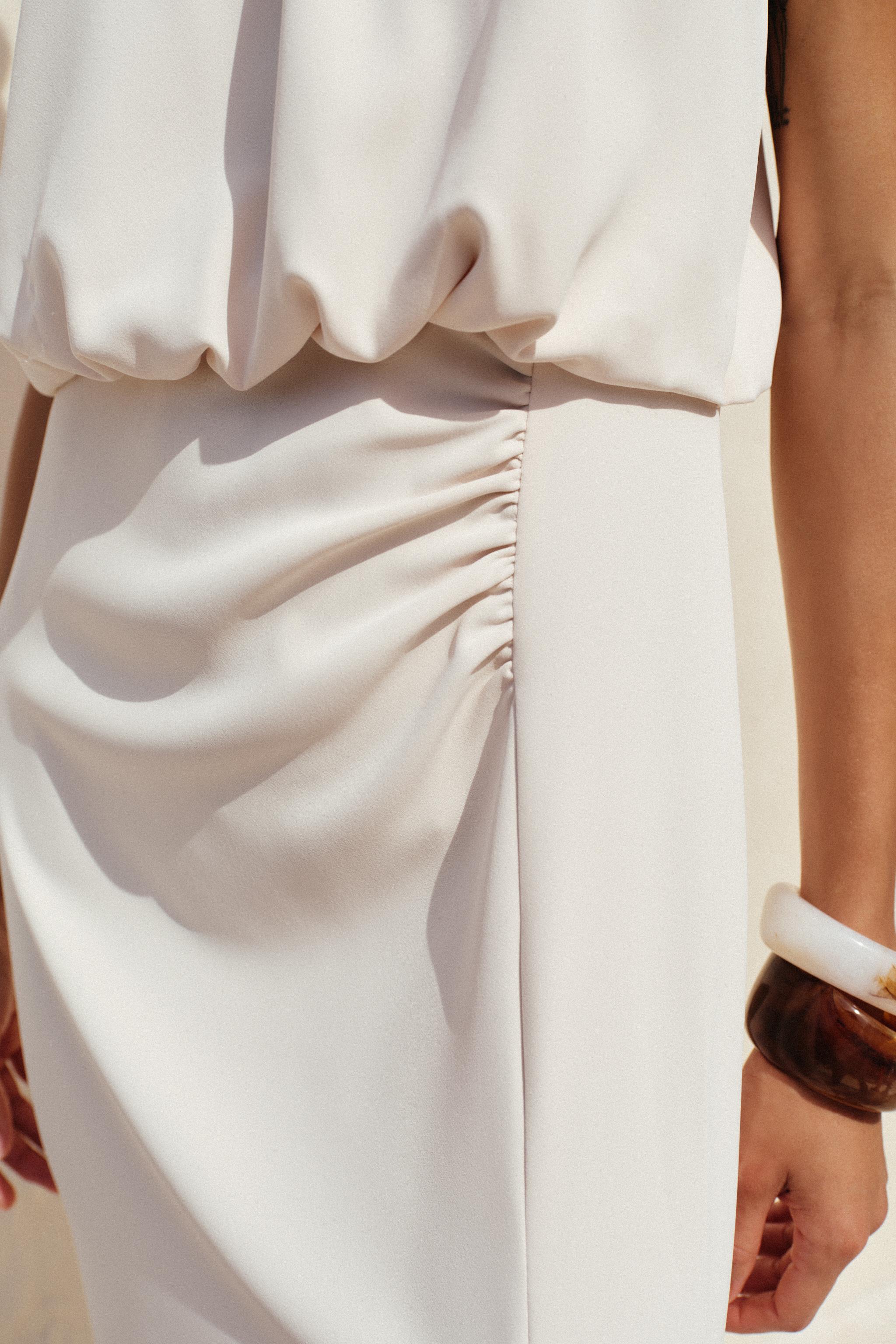 RUCHED WAIST MIDI DRESS