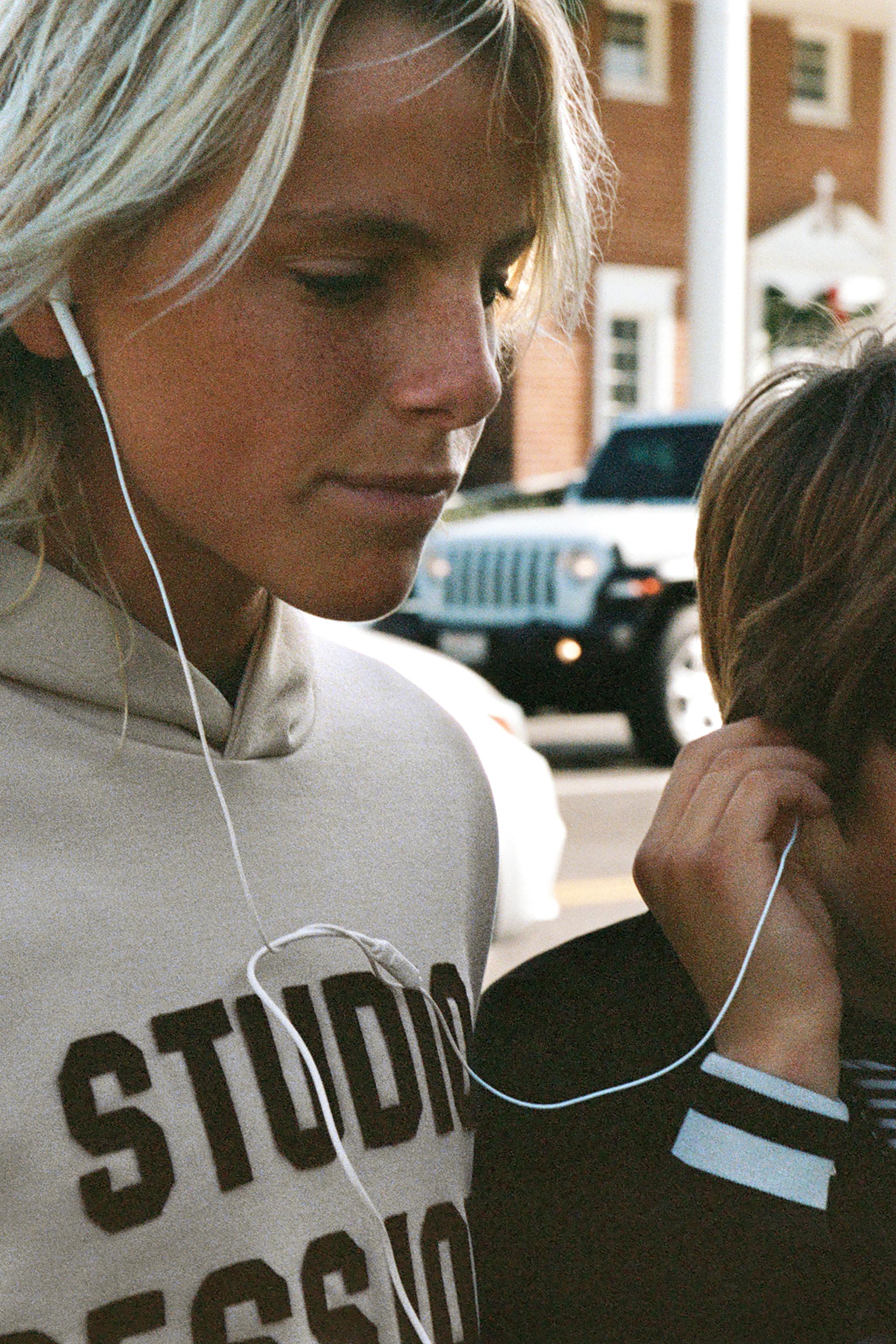 VARSITY INTERLOCK HOODIE