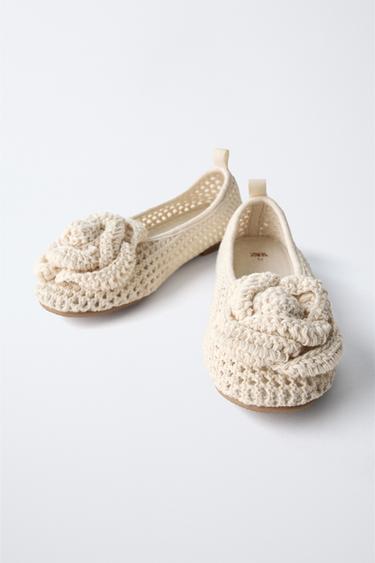 BAILARINA FLOR CROCHET - Blanco Crudo de Zara