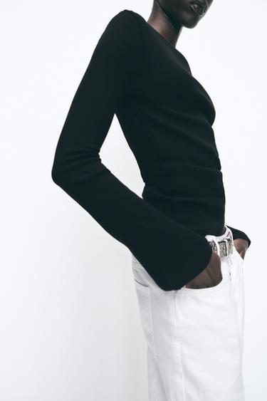 T-SHIRT MANCHES ÉVASÉES - Noir de Zara - Image 2