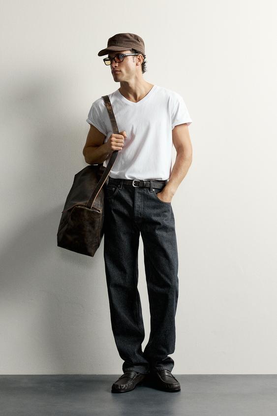 T-SHIRT RELAXED FIT MIT V-AUSSCHNITT - Weiß von Zara - Bild 0