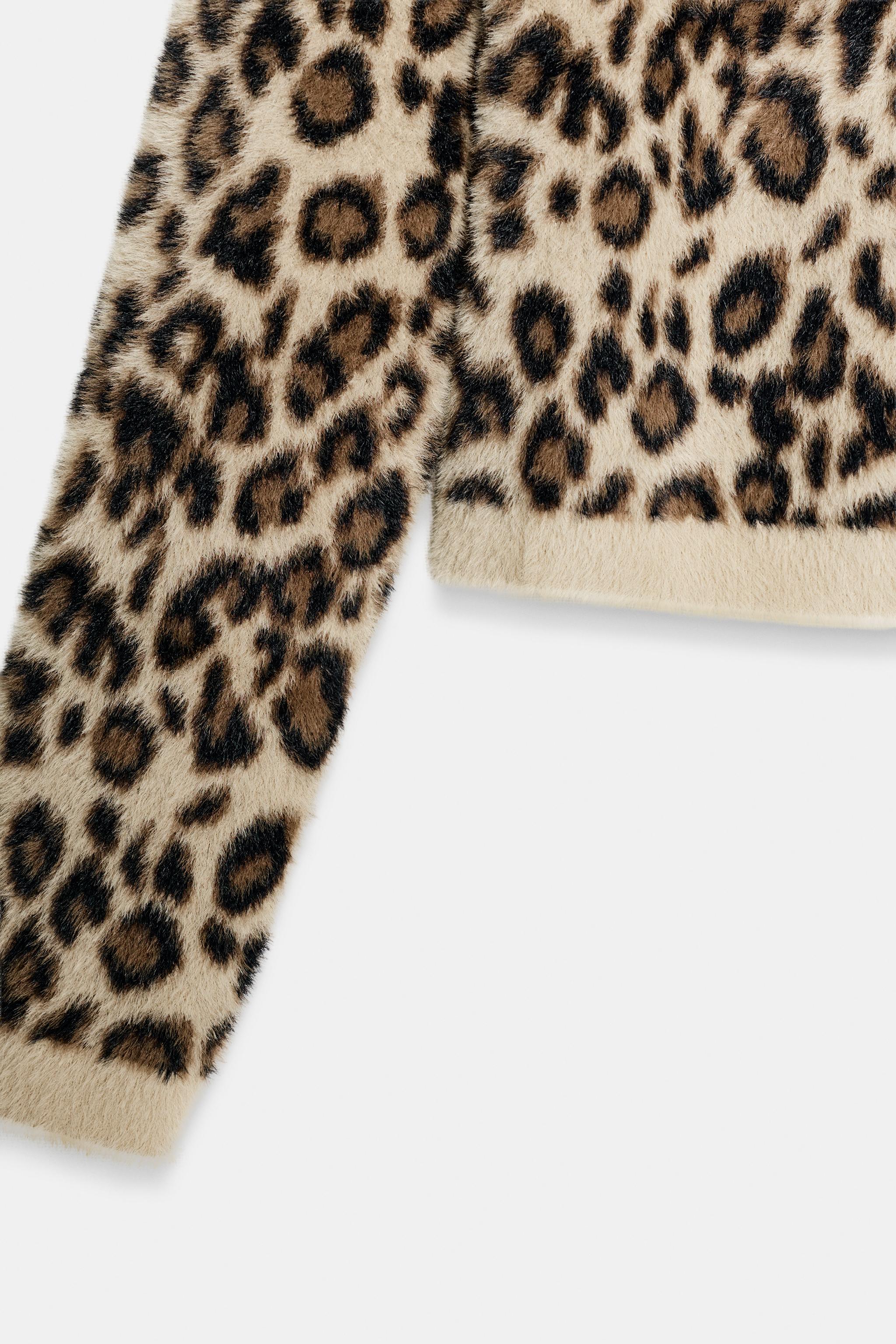 FAUX FUR ANIMAL PRINT KNIT JUMPER