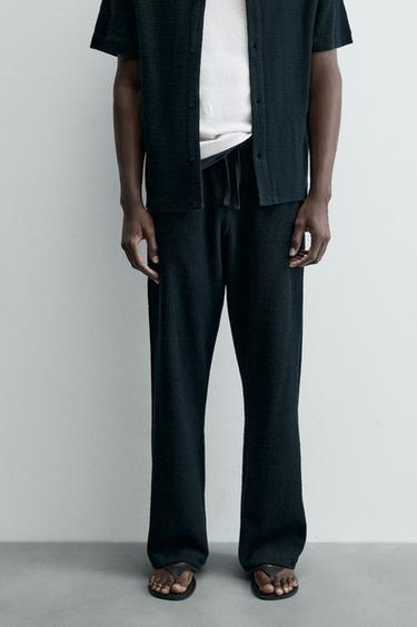 PANTALÓN RELAXED FIT ESTRUCTURA - Marino de Zara