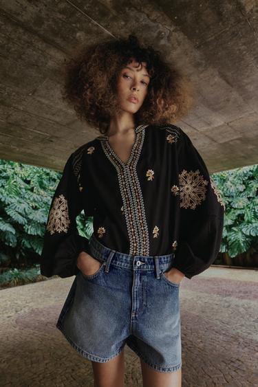 EMBROIDERED FLORAL SHIRT - Black by Zara