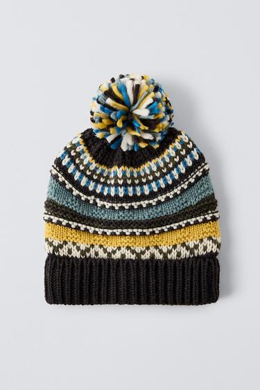Zara JACQUARD CAP WITH POMPOM - Gray