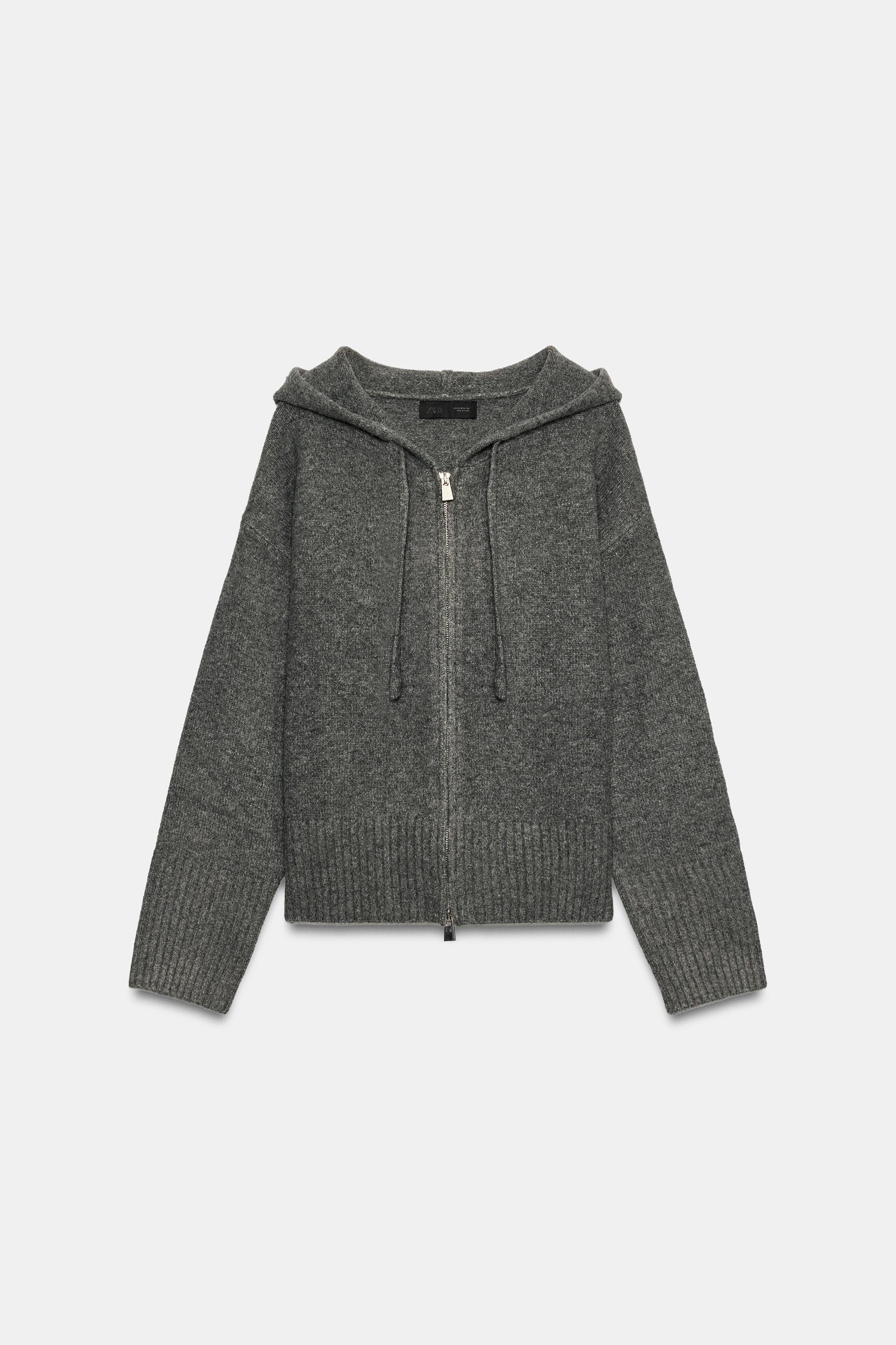 HOODED KNIT SWEATSHIRT