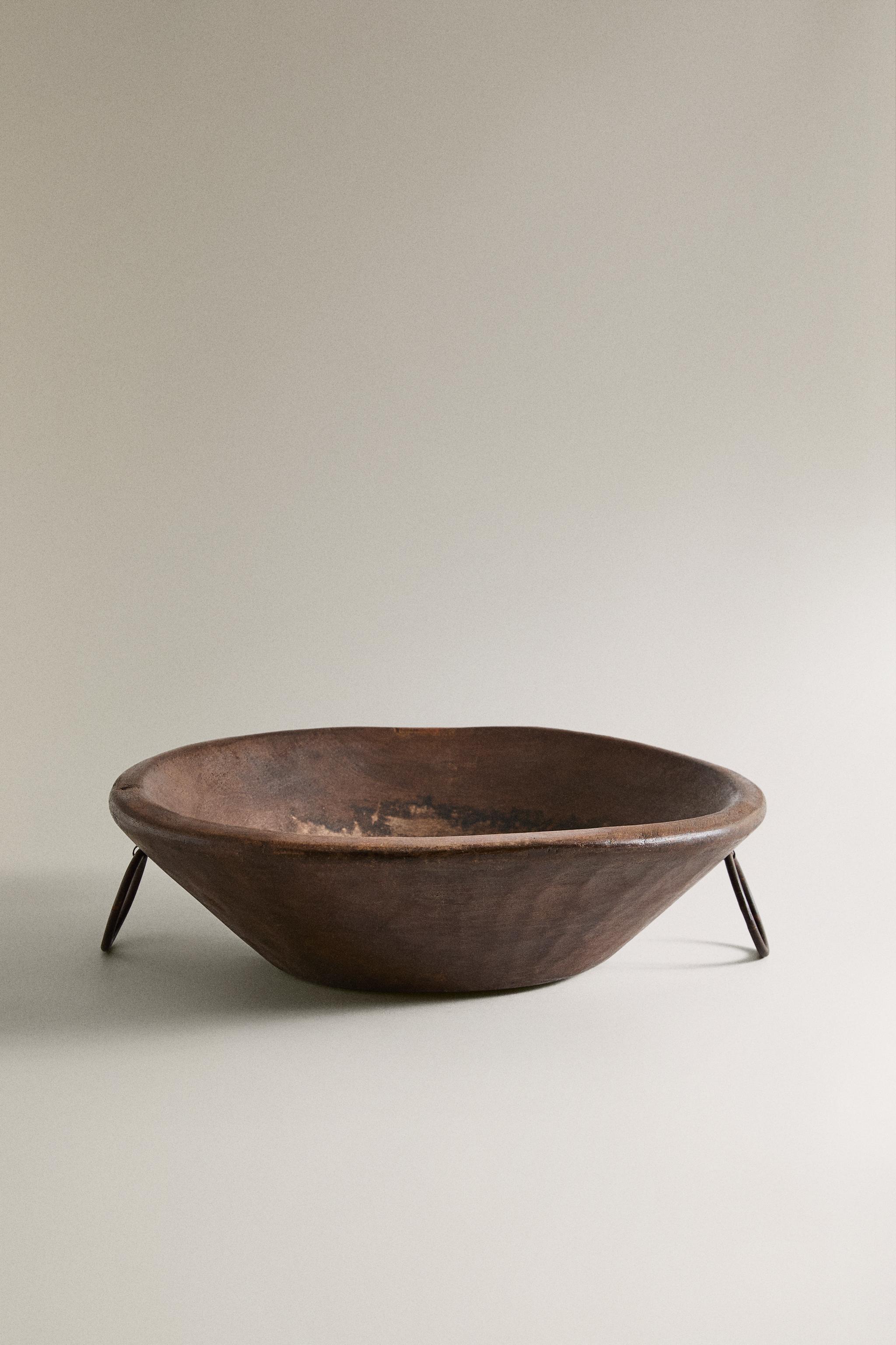 RUSTIC WOODEN SERVING DISH