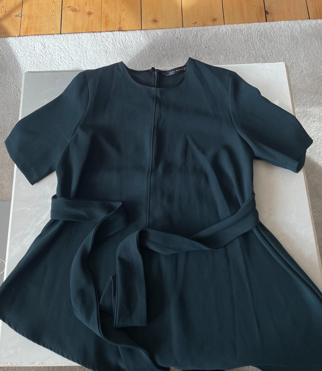 TOP WITH BOW DETAIL - Image 3