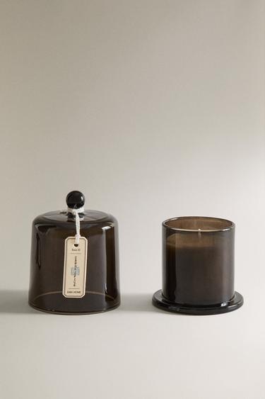 (140 g) CANDELA PROFUMATA CÈDRE ÉPICÉ - Beige scuro di Zara - Immagine 0