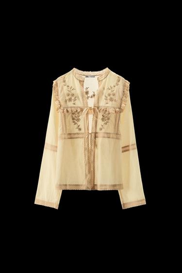 BLUSA BORDADOS PUNTILLA LIMITED EDITION - Amarillo de Zara - Imagen 0